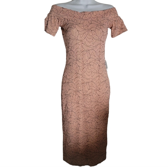 Dress The Population Jemma Lace Dress - Picture 3 of 6